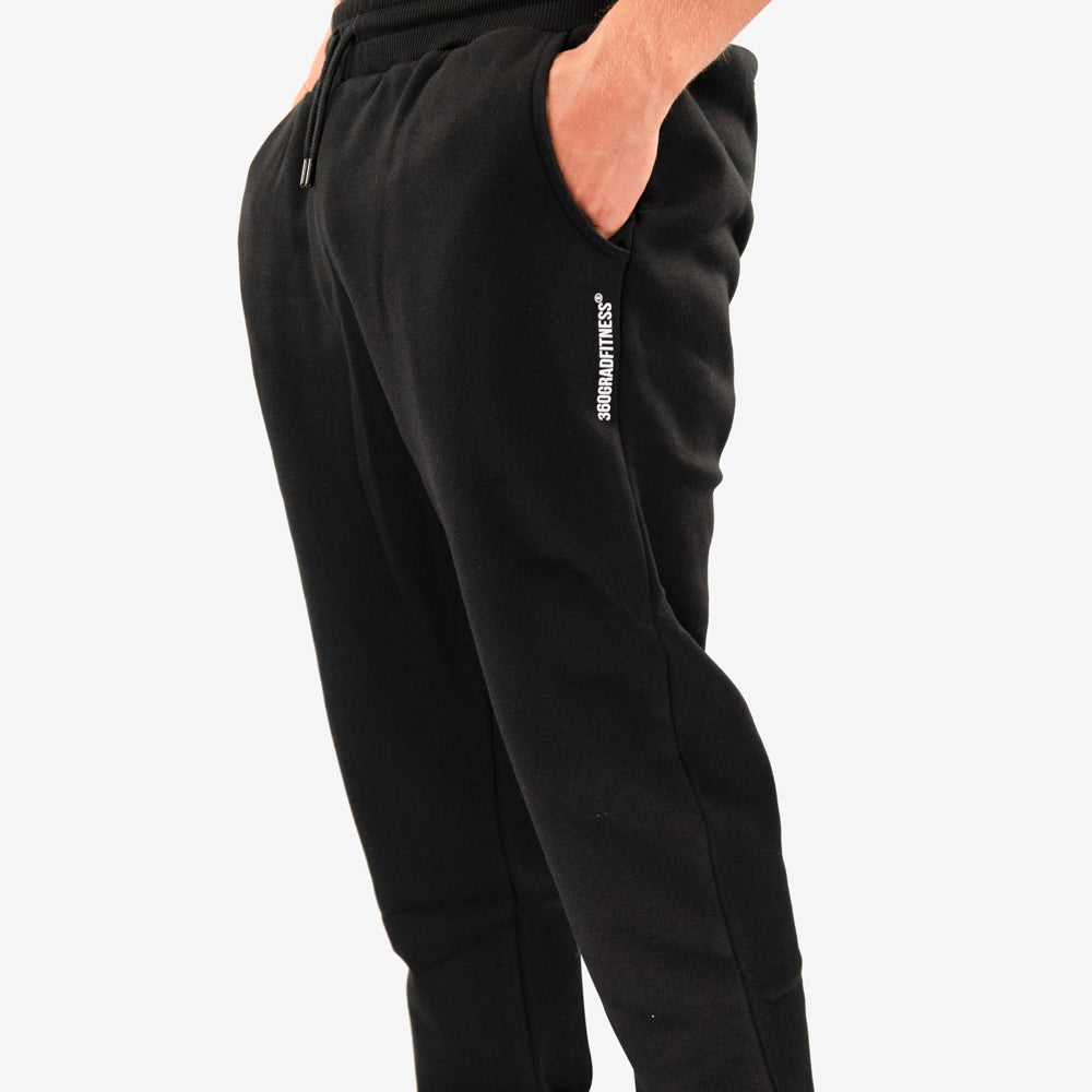 360 Sturdy Jogger am Model
